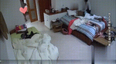 林志玲忘记有摄像头事件，节目中穿睡衣被拍画面