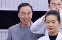 徐梓童爸爸是大学老师吗？徐梓童毕业于什么大学