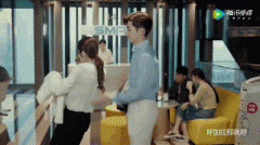 张翰新剧 争议动作大全