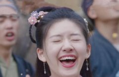 吴宣仪牙齿前后对比，为什么都说她牙齿不好看？