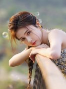 2023年最流行的染发色是莫兰迪茶棕色，图片