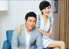 鲍蕾鲍莉家境很好吗？不算很好，父母离婚