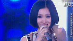 那英姚贝娜周深事件是什么？周深被弄哭的抬不起头来