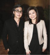 乐易玲老公陈君毅资料照片