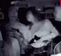 黄心颖事件始末，黄心颖许志安出租车视频第二弹