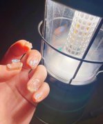 小镇贵妇什么意思？回小城市还是留在大城市好