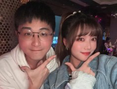 骆歆为什么叫驼子、为什么被叫做罗杰