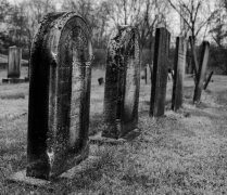 清明上坟有什么讲究和忌讳？上坟时间、供品等都有讲究