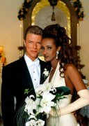 大卫鲍伊的妻子伊曼资料照片，他的第一任妻子资料