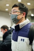 许昕是近视眼吗？许昕近视多少度，近视眼怎么盲打球的
