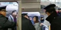 在高铁上被打怎么办？冷静、拍好证据，不要互殴！
