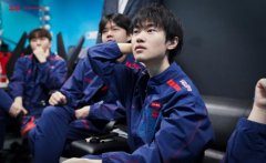 Chovy为什么叫右手？Chovy和Knight什么关系？