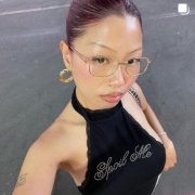 RichBrian女朋友年龄多大，是哪国人