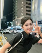 梁靖崑个人资料简介，他的妻子是奚美丽
