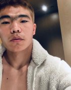 托合塔尔别克·唐拉提汗简历，他是哪里人