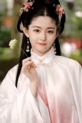 赵晴是小核桃吗？如何评价赵晴的长相