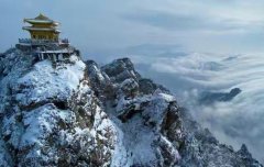 老君山为什么下雪这么早，而市区没有下雪