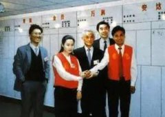 繁花爷叔原型人物是谁？爷叔是什么身份，什么来历