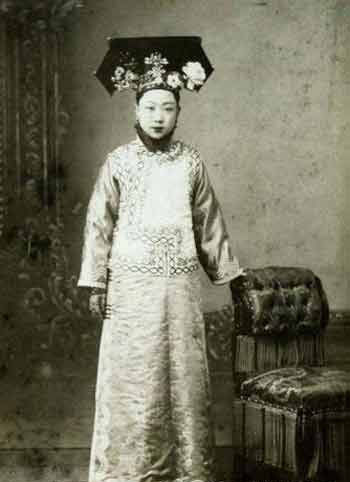 揭古代妃子阿哥真实照 样貌丑气质差引吐槽