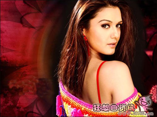 印度女人为什么要在眉间点朱砂?印度女人头上的红点有什么含义?