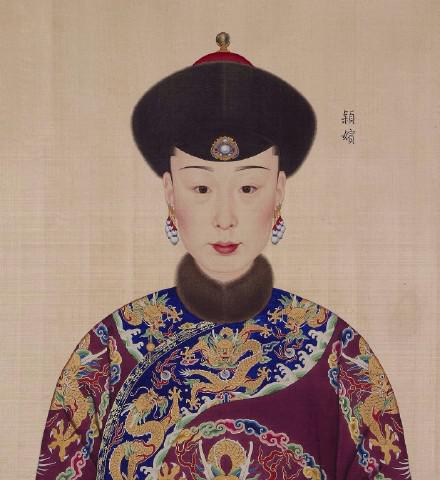 乾隆与他的十一位妃子肖像！