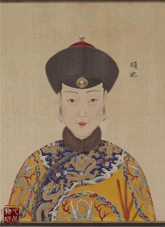 乾隆与他的十一位妃子肖像！