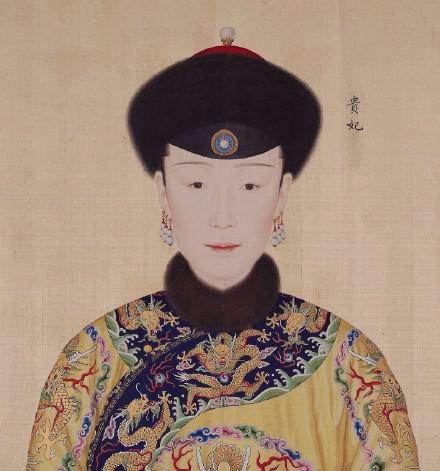 乾隆与他的十一位妃子肖像！