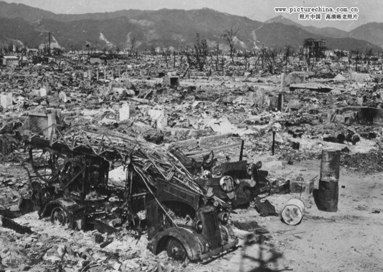 1945年广岛遭原子弹爆炸后惨状 - 刘鹏 - 凝固的历史—永恒的回忆