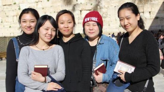 河南开封5名犹太人后裔移民以色列