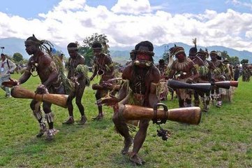 非洲原始的土著人部落纪录片，土著人的特征是怎样的？