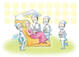 女子整容二十次酷似芭比娃娃,整容后会有哪些后遗症?