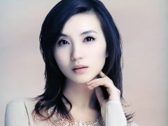 陈好淡出荧屏去中戏任教，陈好晒罕见“迷人自拍”