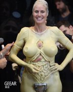 海蒂克鲁姆为什么叫海妈，她离婚后现状如何？