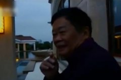 曹德旺抽什么牌子的香烟，他一天抽几包烟？