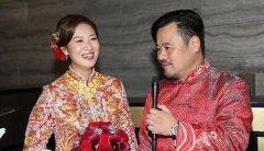 韦家雄老婆邓楚雅资料照片，韦家雄和韦家辉是什么关系？