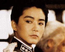 crush什么意思？crush有暗恋喜欢心动的意思