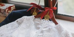 别人结婚不能穿什么颜色的衣服，别人结婚祝福语大全
