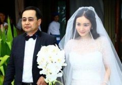 杨幂的父亲杨晓林图片资料，杨幂当年为什么选择刘恺威