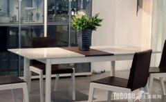 餐桌对着大门的风水如何？餐桌在横梁下如何化解？