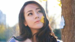 迪丽热巴体重120斤是真的吗？迪丽热巴在新疆的长相很路人？