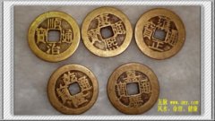 五帝钱和貔貅放在一起怎么放？葫芦五帝钱的摆放方法图片