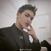 朱正廷腰伤有多严重？曾经疼到哭站不起来被抱起来？