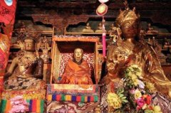 活佛转世有前世记忆吗，活佛摸顶赐福有什么功效？