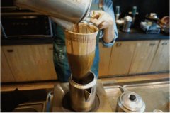 香港丝袜奶茶是真的吗，喝丝袜奶茶真的很痛苦吗？