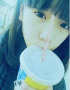 网红鼻祖张依依现状如何，张依依上过快乐大本营吗？
