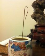 民间说香灰不落预示着什么，香灰应该怎么处理最好