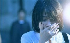 阴阳眼是不是一个眼睛大一个小，阴阳眼是不是妄想症？