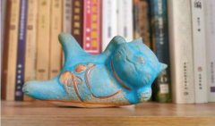 招财猫用什么供奉，招财猫供奉的注意事项