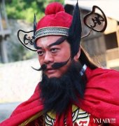 钟馗为什么能杀张道仙？钟馗自己撞死是为什么