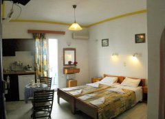 不见阳光的屋风水怎样化解？楼梯对门风水化解图